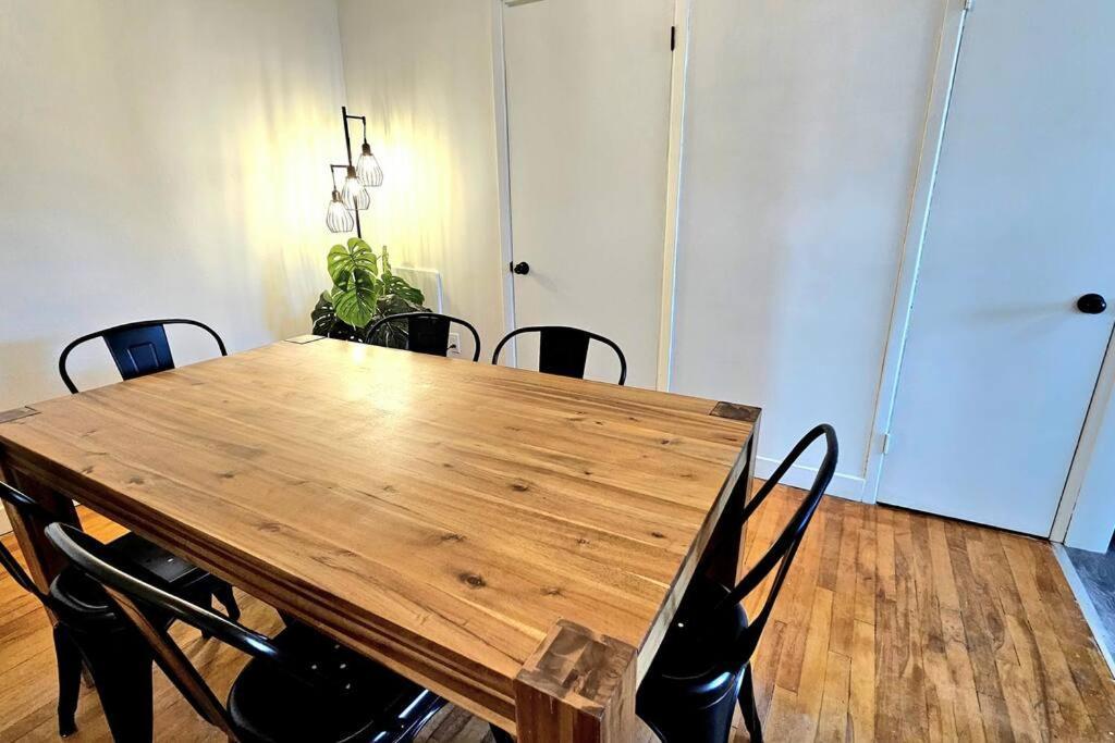 Апартаменти Wow - 2Ch Vieux-Limoilou A Proximite Vieux-Qc Квебек Екстер'єр фото